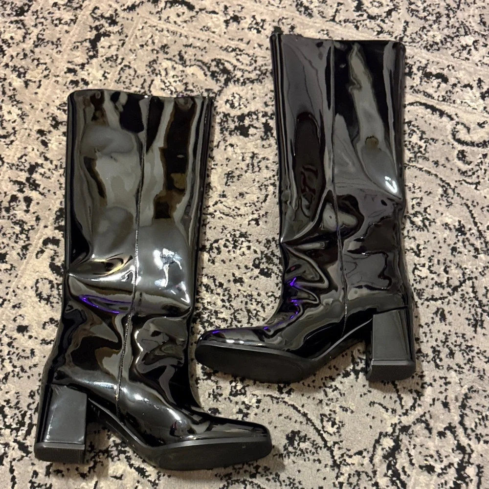 Zara Black Patent Heeled Boots - Picture 4 of 11